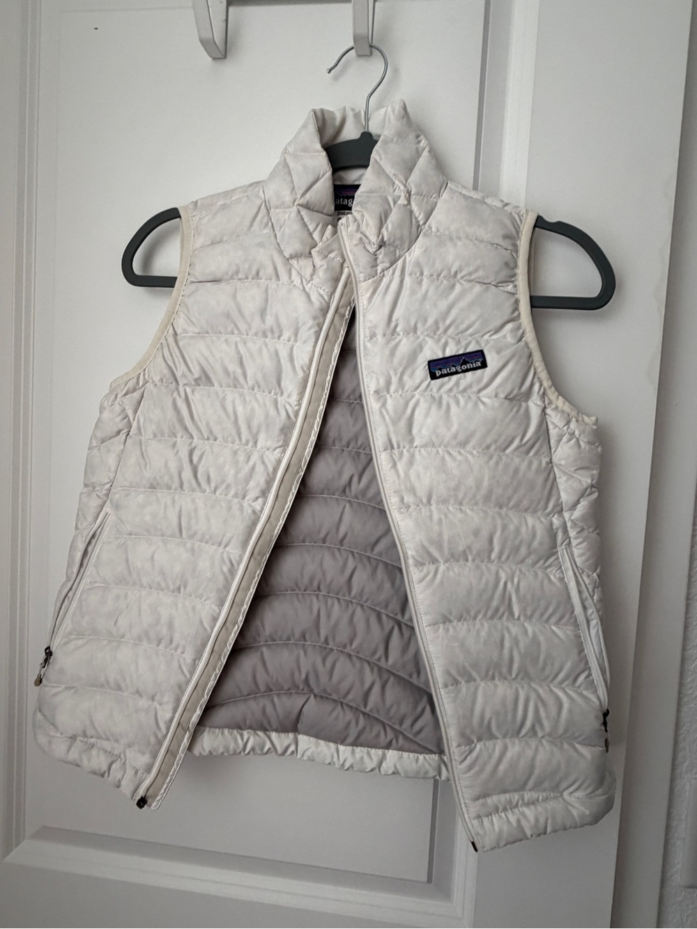 Patagonia White Down Sweater Vest Women's XS